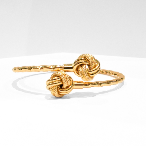 Picture of Twist & Turn Gold Bangle